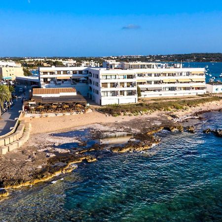 Apartamentos El Puerto, La Savina La Savina  Exterior foto