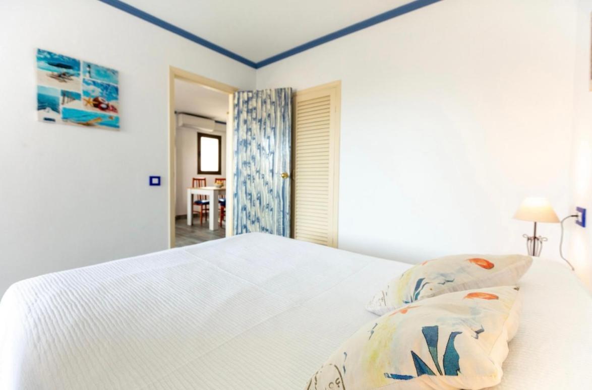 Apartamentos El Puerto, La Savina La Savina  Exterior foto