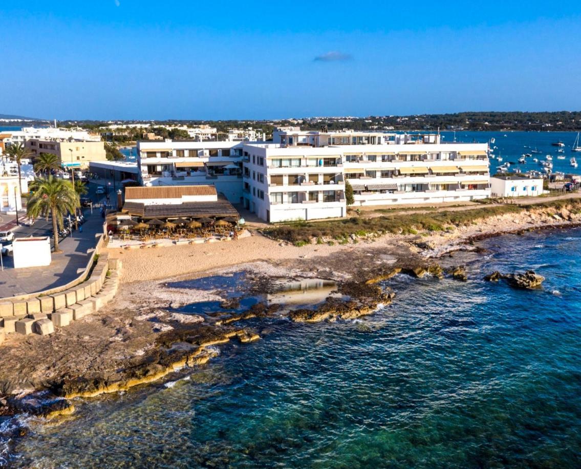Apartamentos El Puerto, La Savina La Savina  Exterior foto