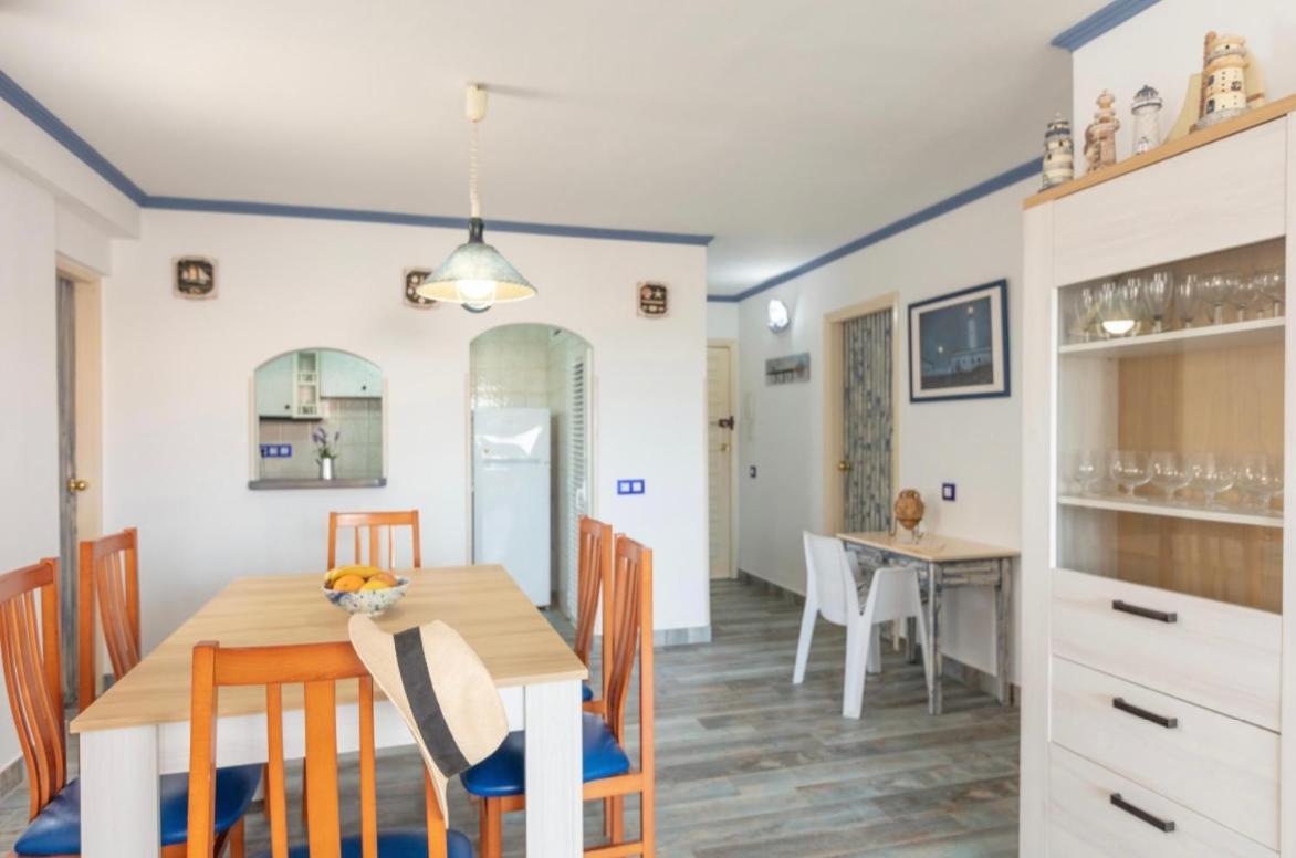 Apartamentos El Puerto, La Savina La Savina  Exterior foto