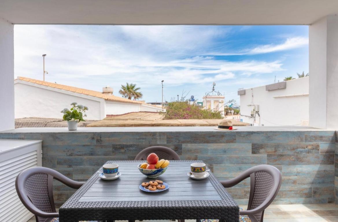 Apartamentos El Puerto, La Savina La Savina  Exterior foto