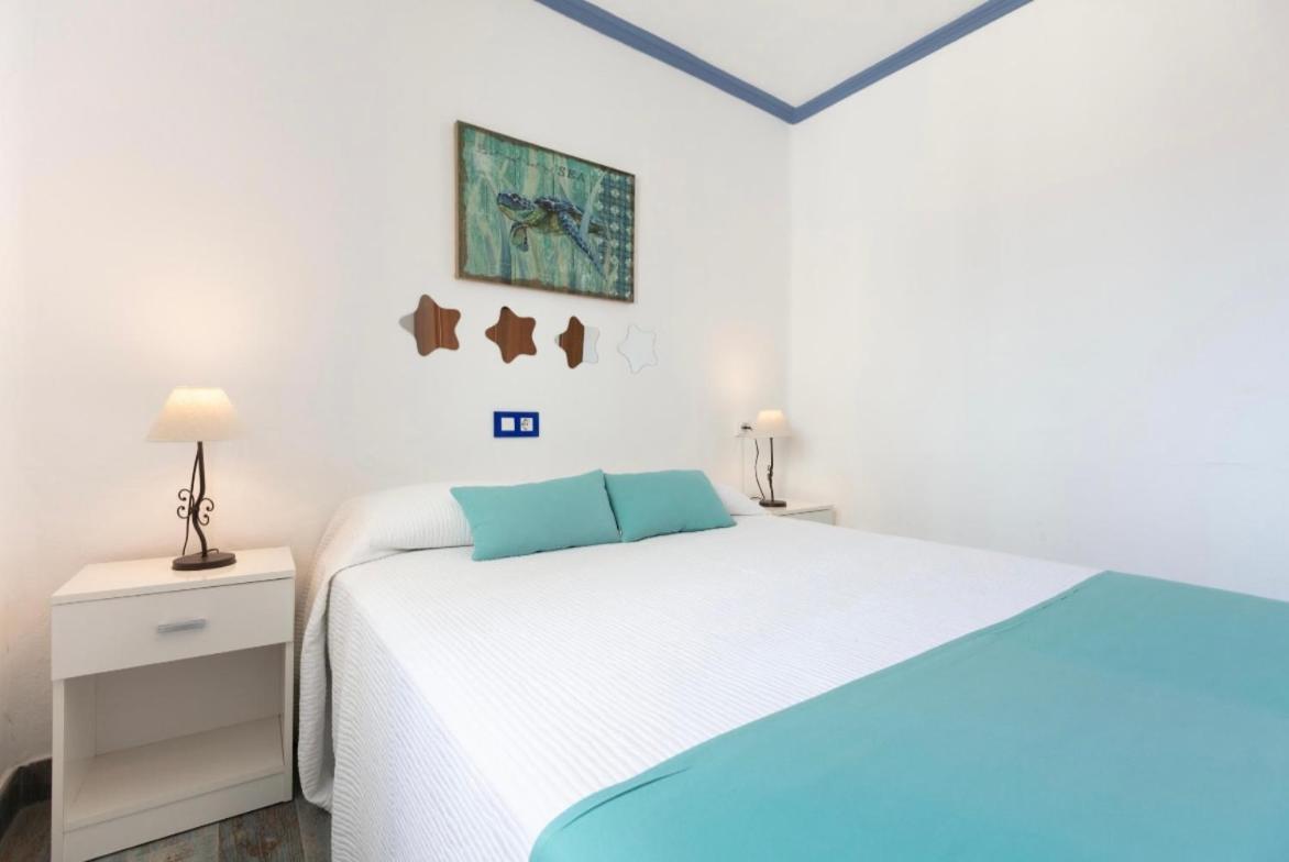 Apartamentos El Puerto, La Savina La Savina  Exterior foto
